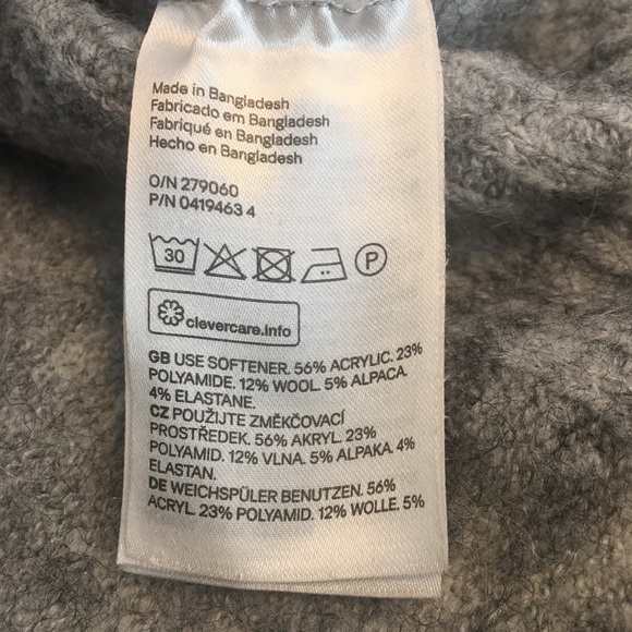 H&M Gray Sweater - Picture 5 of 5